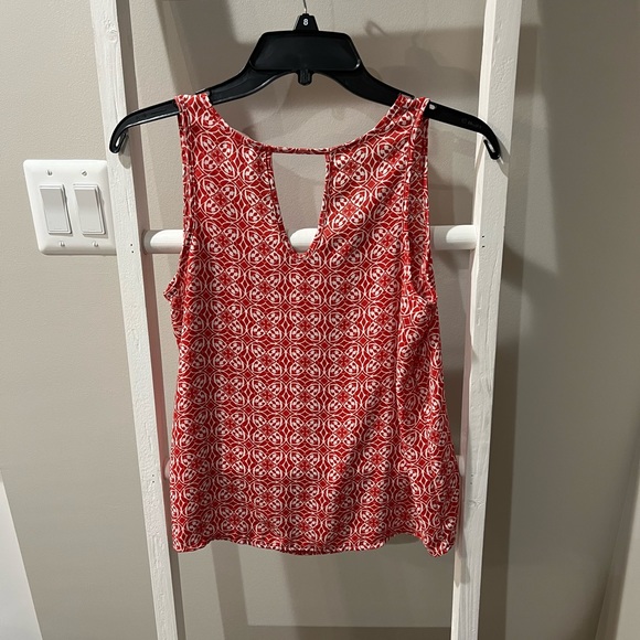 Pink rose top - Picture 3 of 3